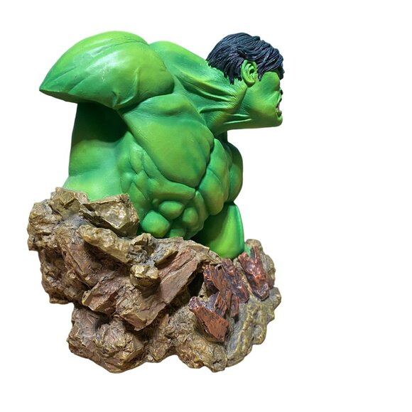 Marvel Hulk Resin Statue Bust Green With Rock Base Collectible Display 8 Inches - Picture 6 of 8
